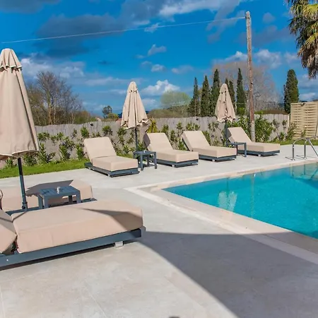 아파트 My Corfu Luxury With Private Pool *